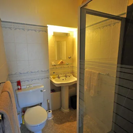 Abacourt House 4* Κέσγουικ